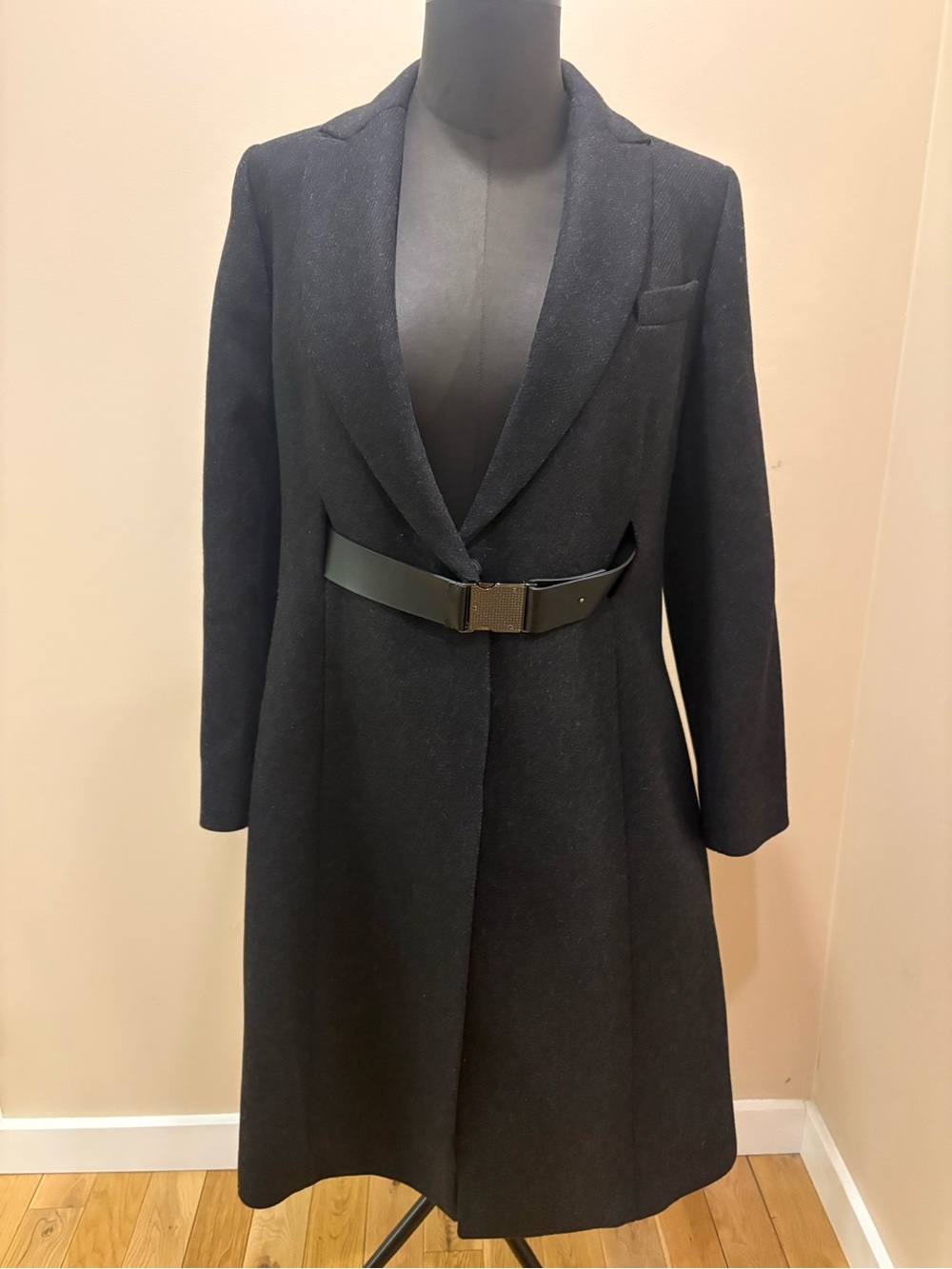 Brand new Tara Jarmon Classic grey Belted Women's Coat